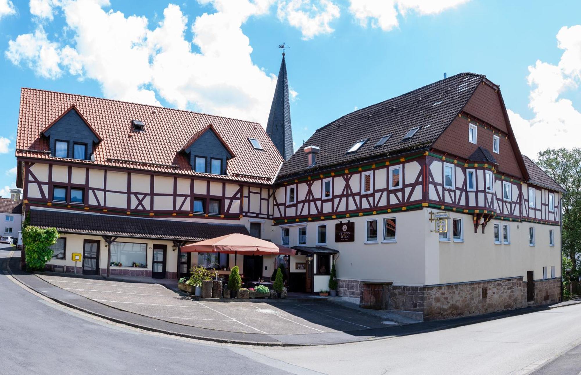 Отель Fritz'Es Goldener Stern Schauenburg Экстерьер фото